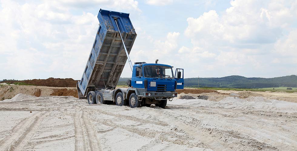 vrachtwagen lading zand
